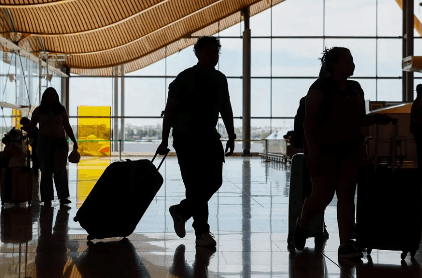  El registro de viajeros cumple un año en medio de críticas del sector turístico