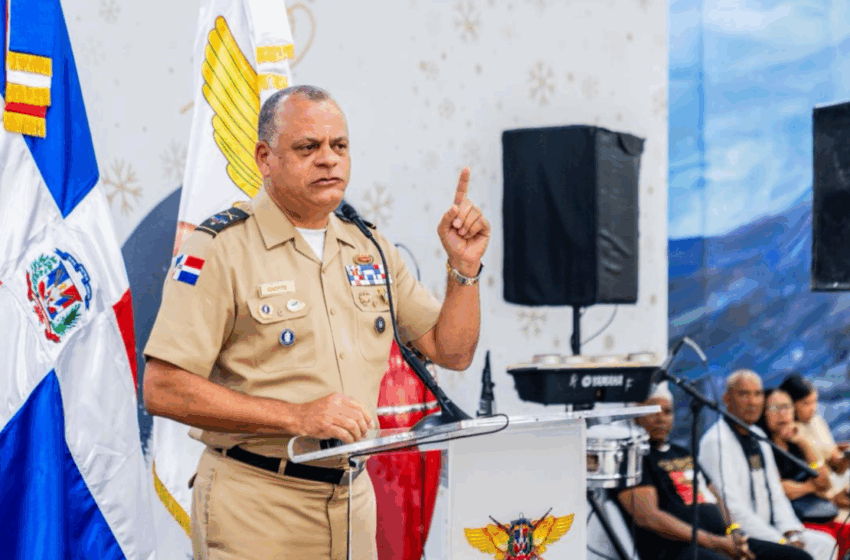  Ministro de Defensa anuncia entrega de más de RD 600 millones por concepto de “sueldo por año” a través del ISSFFAA para militares retirados en 2025
