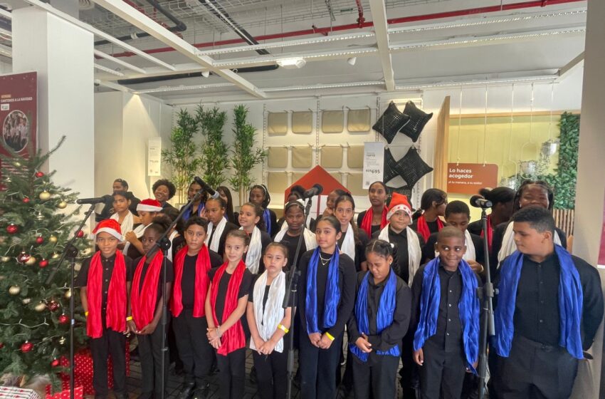  La Navidad brilla en Panaca con los villancicos del Coro Infantil y del Coro Sinfónico Juvenil de El Sistema Punta Cana