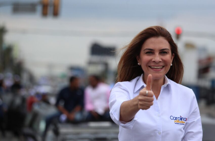  Carolina Mejía descarta ser compañera de boleta: “Solo quiero ser presidenta y más nada”