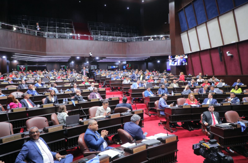  Diputados aprueban en primera discusión el Código Procesal Penal