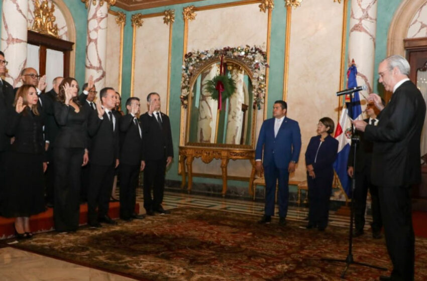  El CNM juramenta a nuevos jueces del Tribunal Superior Electoral tras concluir proceso de evaluación