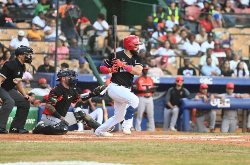  Leones se quedan solos en primero tras dejar en el terreno a los Toros