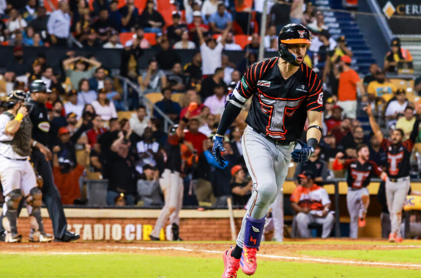  Toros ganan reñido partido ante Águilas en el valle de la muerte