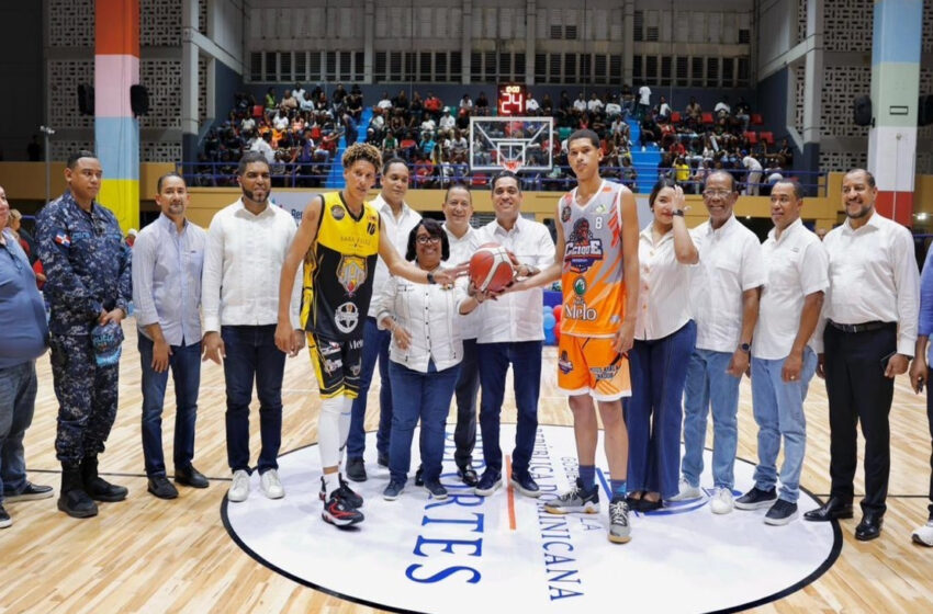  Miderec remoza polideportivo y realiza aporte al TBS de Barahona
