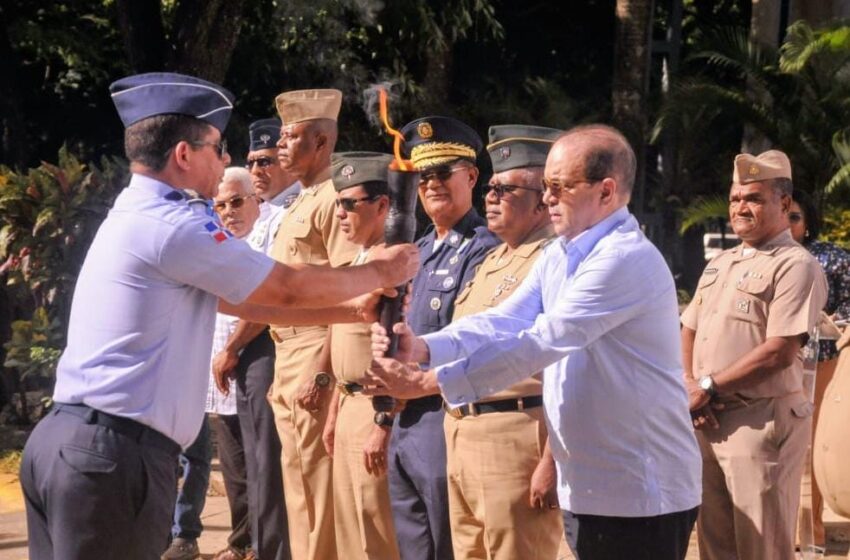 Antorcha Juegos Deportivos Militares y de la Policía llega al Ministerio de Deportes