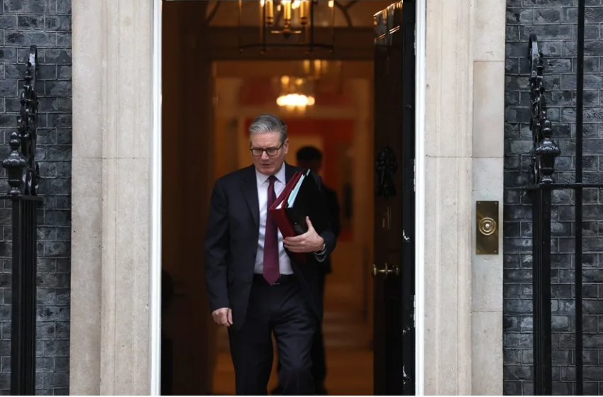  El primer ministro británico acusa a Trump de presionarle para cambiar su postura sobre Groenlandia