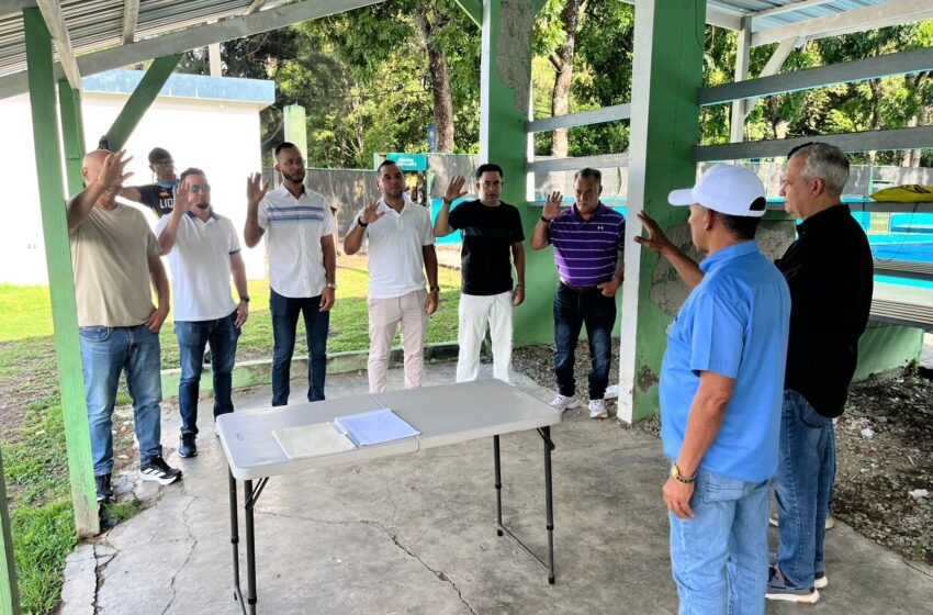  Juramentan nueva directiva Asociación Tenis provincia Duarte