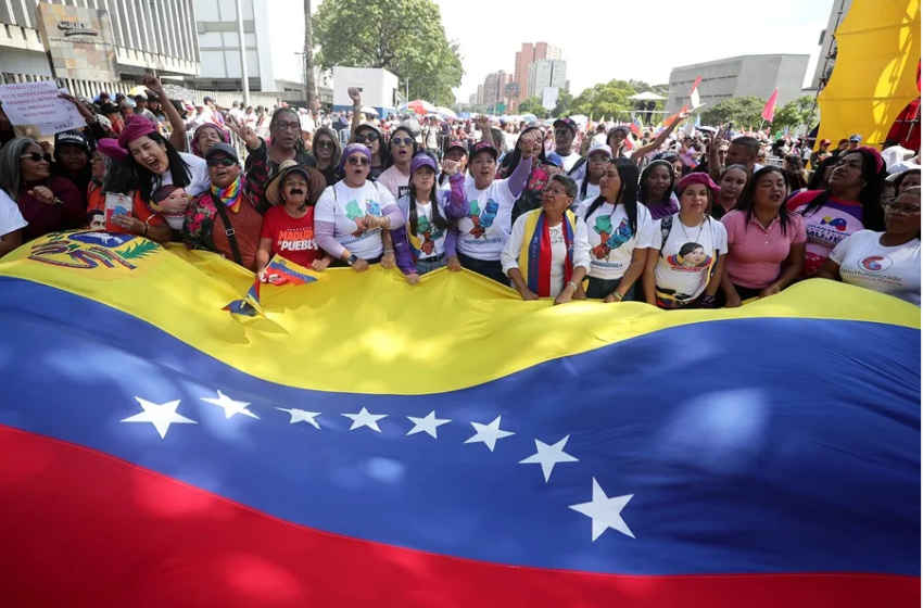  Mujeres chavistas dicen que Delcy Rodríguez no está sola tras asumir la presidencia