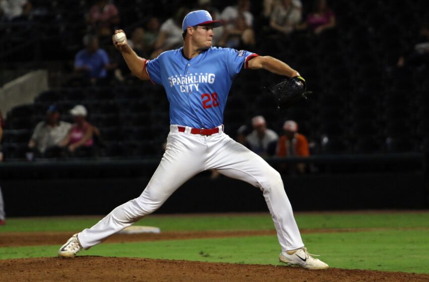  Patrick Halligan reforzará el bullpen de los Leones