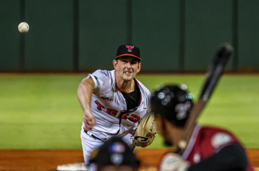  Toros anuncian rotación y contratación de lanzador abridor