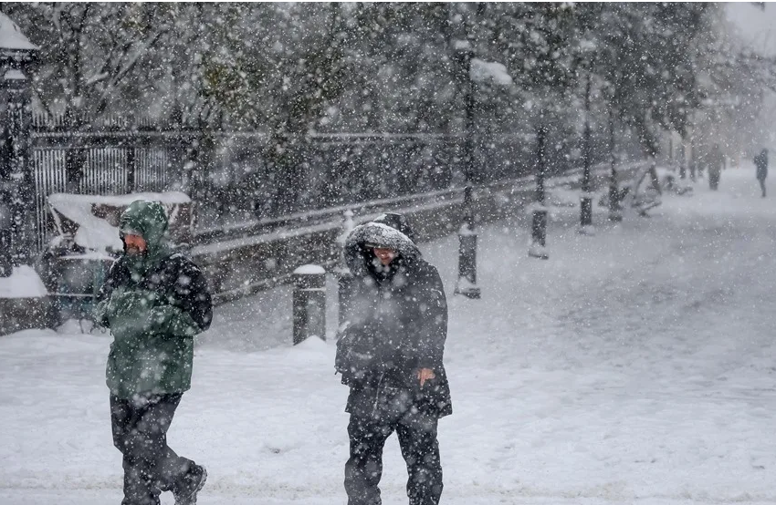  Una gran tormenta invernal amenaza a Estados Unidos y Canadá con fuertes nevadas y frío ártico