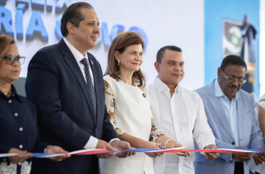  Vicepresidenta Raquel Peña encabeza entrega de obras de infraestructura en salud, deporte y seguridad en el Gran Santo Domingo