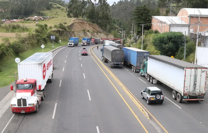  Entran en vigencia los aranceles del 30 % en la guerra comercial entre Colombia y Ecuador