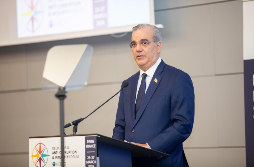  Presidente Abinader reafirma la integridad como eje estratégico del Estado en Foro Global Anticorrupción en París