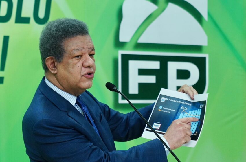  Leonel Fernández cuestiona excusas del Gobierno ante crisis del petróleo y asegura que “la gente no resiste más presión sobre su bolsillo”