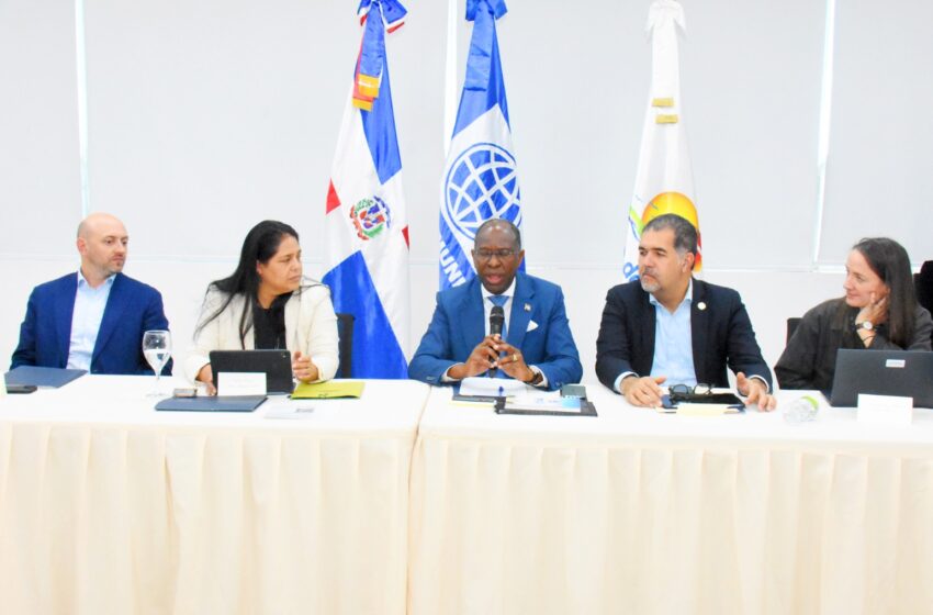  MITUR se reúne con el Banco Mundial y presentó plan estratégico para el desarrollo turístico de Pedernales y la región Enriquillo
