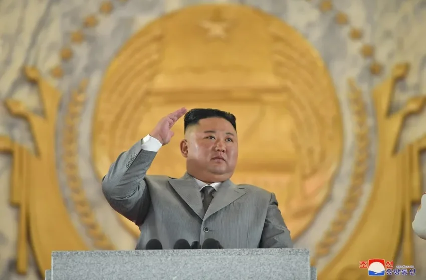  Corea del Norte enaltece a su líder actual en el natalicio de su fundador nacional Kim Il-sung
