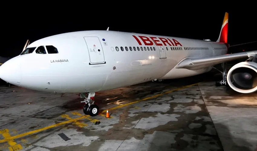  Iberia suspende sus vuelos a Cuba a partir de junio por la escasez de la demanda