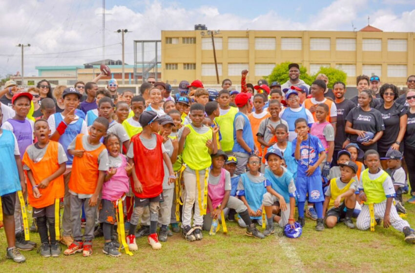  Inefi y la NFL celebran primera jornada del Flag Football en RD