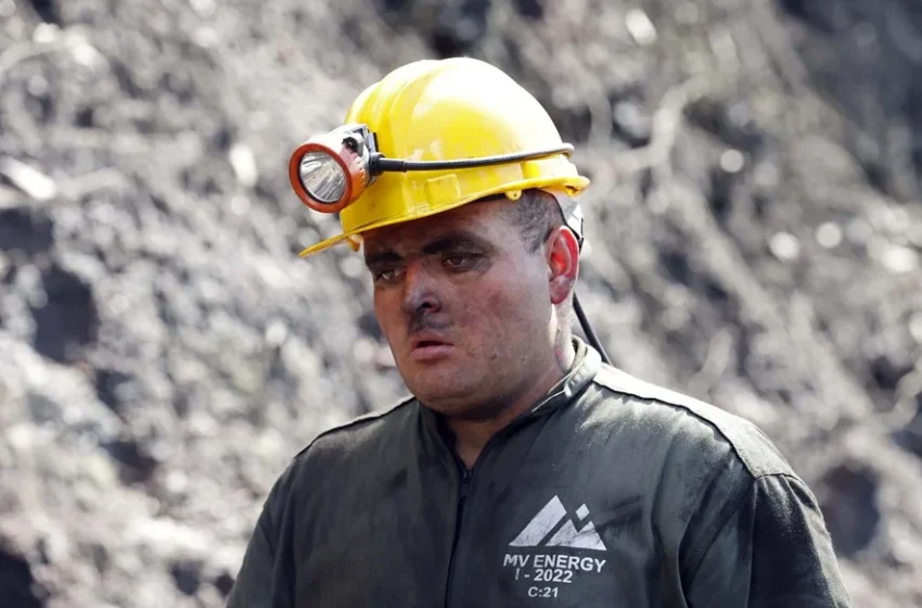  Confirman nueve mineros muertos y seis rescatados tras una explosión en el centro de Colombia