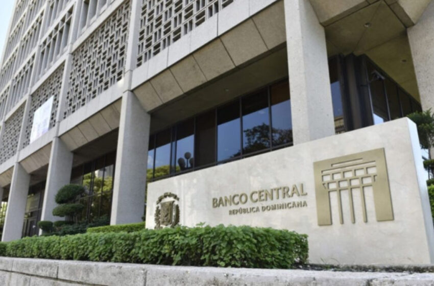  Dólar mantiene tendencia a la baja y fortalece confianza de los agentes económicos en la República Dominicana