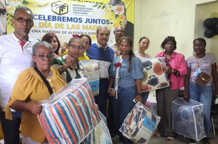  Diputado Elías Wessin exalta valor de las madres en la formación de familias sanas