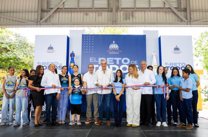  Presidente Abinader entrega techado deportivo-escolar que beneficiará a más de 900 estudiantes en Sabana Larga, San José de Ocoa