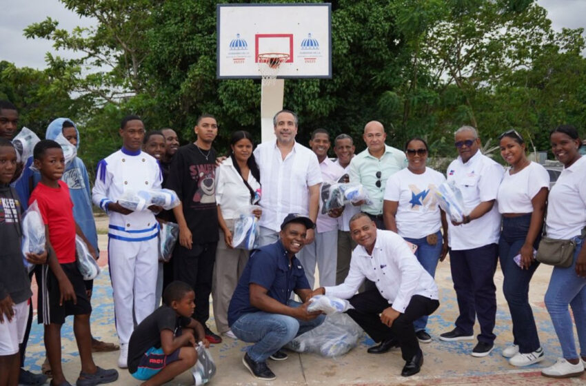  Inefi concluye primera semana de Gira Nacional de Entrega de Utilería Deportiva Escolar