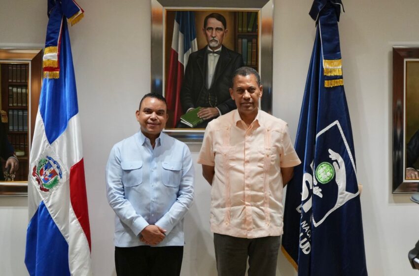  SNS e INDOTEL avanzan proyecto para interconectar toda la Red Pública de Salud