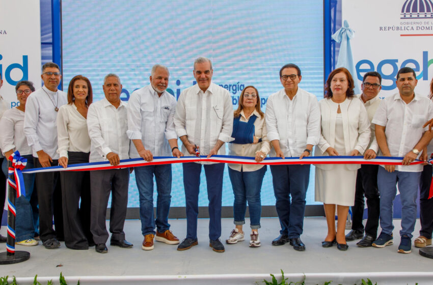  Presidente Abinader inaugura carretera Carrizal–La Piedra–La Guázuma