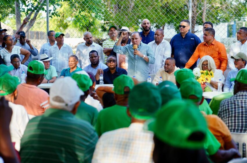  Radhamés Jiménez califica al gobierno del PRM de “Gobiernito”, que vive de ofrecimientos, anuncios y promesas incumplidas.