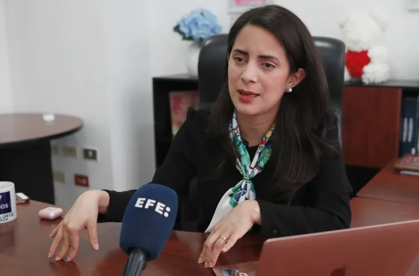  Solo el pueblo salva al pueblo: La diputada opositora del Gobierno de Bukele en El Salvador