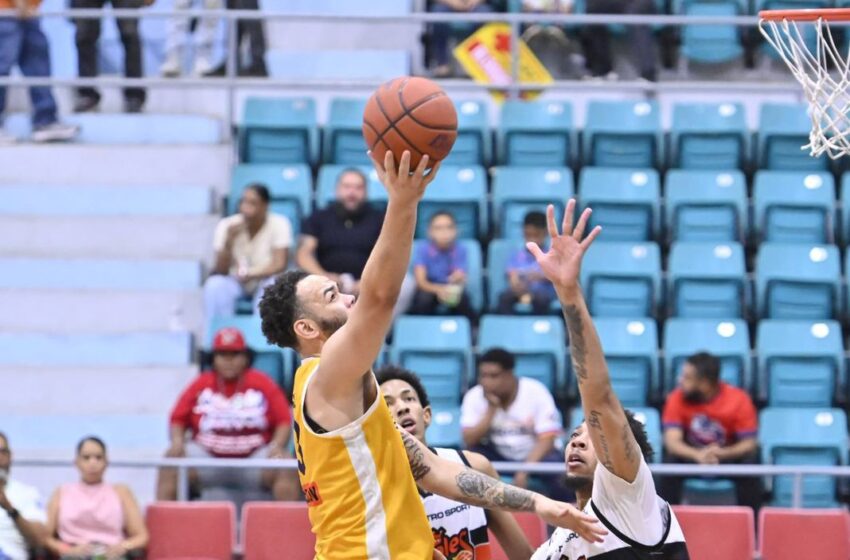  Metros vencen reales y clasifican a la semifinal de la super liga de la LNB