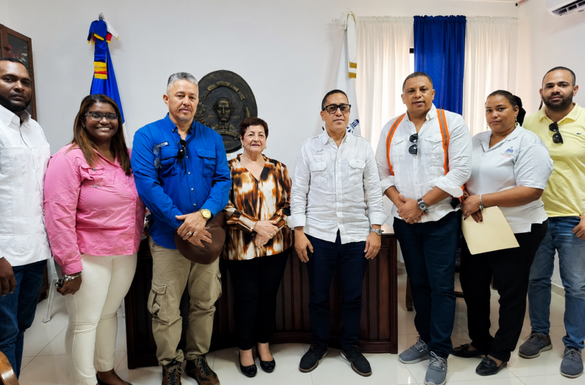  Construcción de nuevas aulas para el nuevo año escolar avanzan de manera acelerada en El Seibo y La Romana