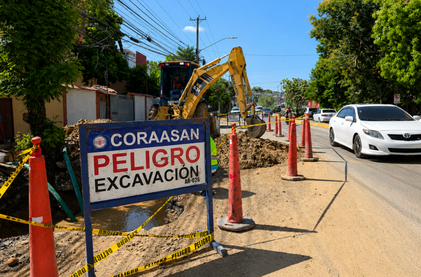  Coraasan avanza en la corrección de avería en la avenida Estrella Sadhalá tramo Reparto Universitario