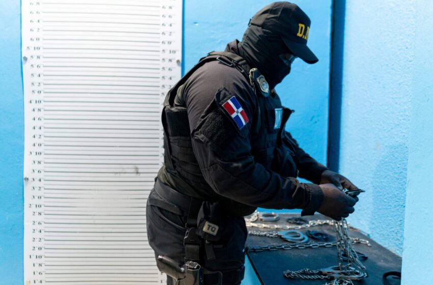  En operación de búsqueda atrapan dos fugitivos buscados por homicidio y agresión sexual