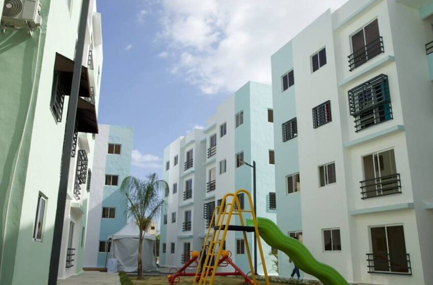  Presidente Abinader entrega 112 apartamentos en Boca Chica fortaleciendo el acceso a viviendas dignas