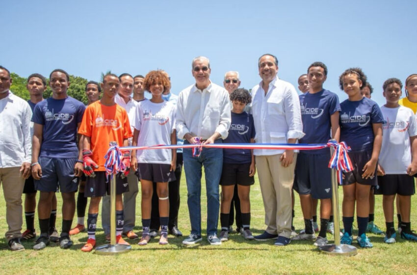  Presidente Abinader entrega moderno Centro de Iniciación Deportiva en el Hogar Escuela Santo Domingo Savio