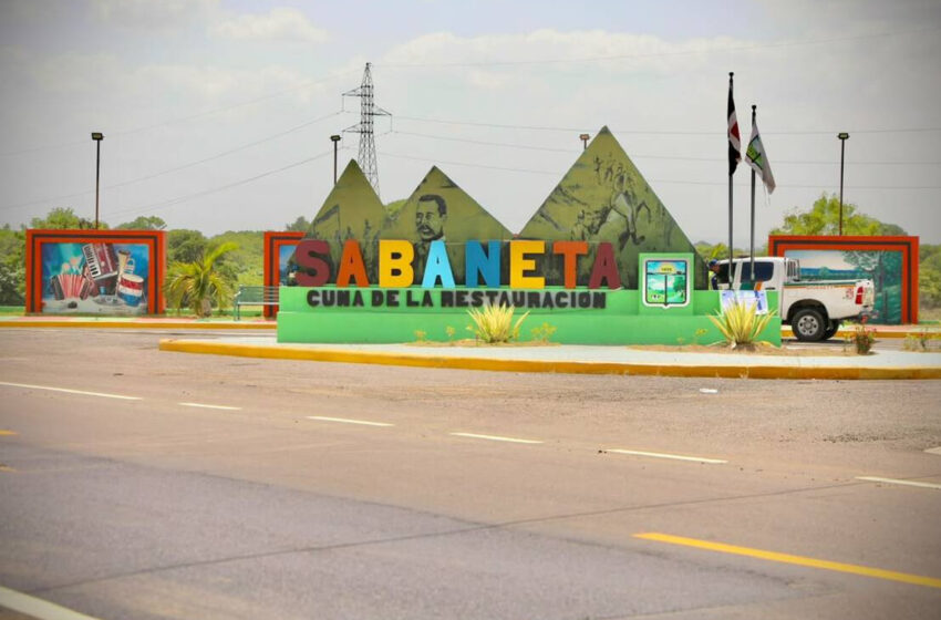  Presidente Abinader inaugura carretera Cruce Los Quemados que mejora la conectividad e impulsa el desarrollo de cientos de familias y productores agrícolas de Santiago Rodríguez