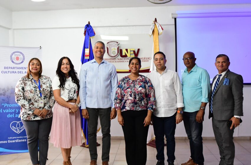  Coraasan y UNEV en alianza estratégica conciencian a estudiantes sobre uso y cuidado del agua