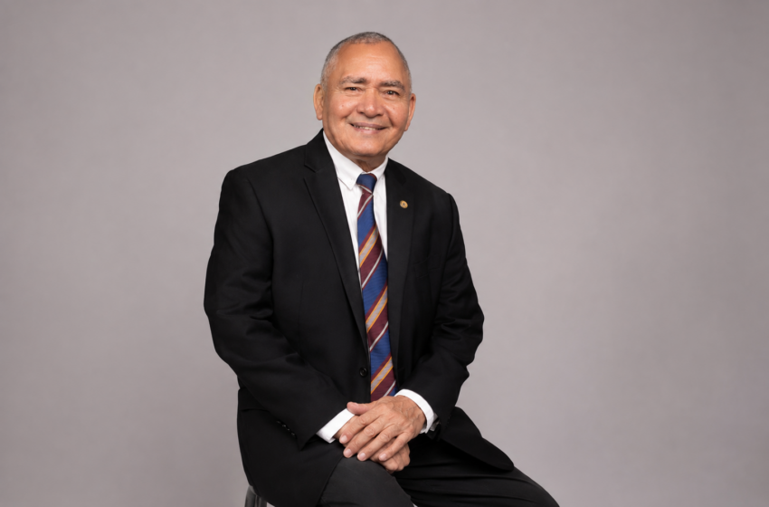  Candidato a presidente del Colegio de Notarios hace llamado a la unidad