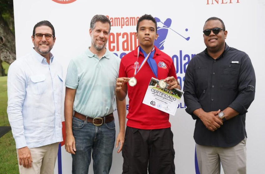  Inefi y Fedogolf premian a 32 ganadores del Campamento de Verano de Golf Escolar 2026
