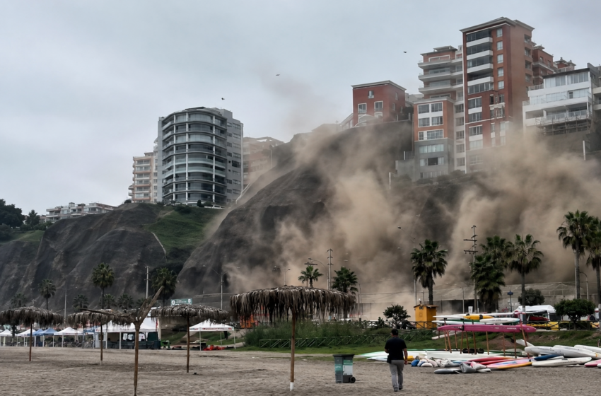  Gran terremoto de magnitud 7,2 sacude con intensidad el sur de Perú