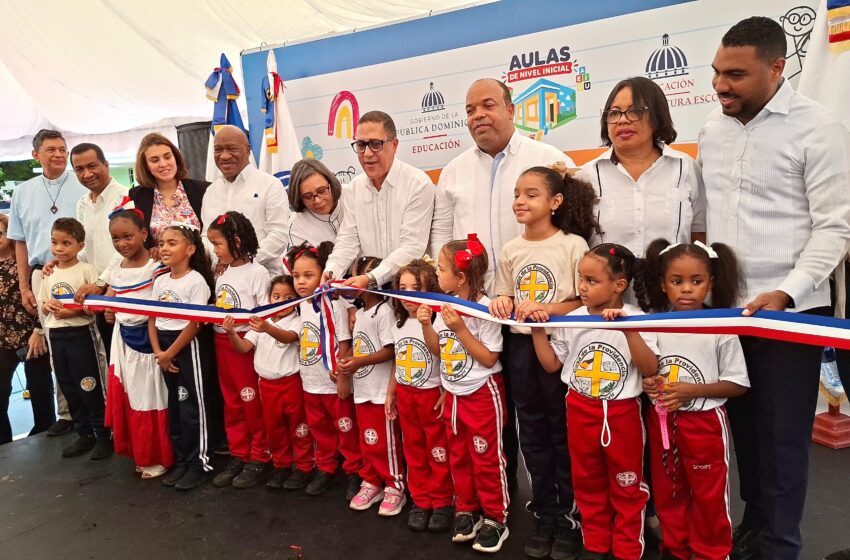  Gobierno entrega 186 nuevas aulas del nivel inicial que beneficiarán a más de 6,500 estudiantes