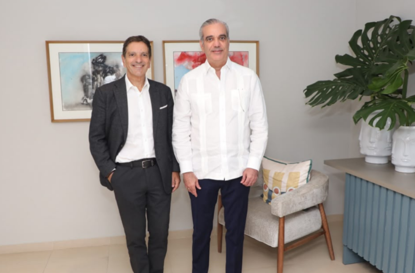  El presidente de Google Cloud para América Latina realiza visita de cortesía al presidente de la República Dominicana, Luis Abinader