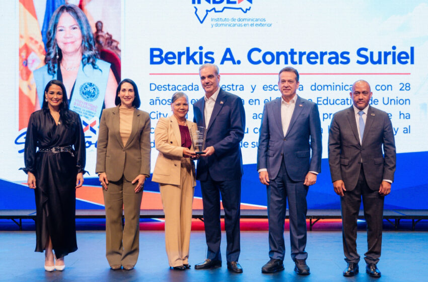  Presidente Luis Abinader reconoce a 14 dominicanos destacados en Estados Unidos mediante el Index