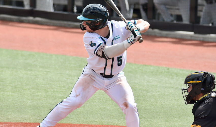  Toros anuncian contratación del utility Payton Eeles