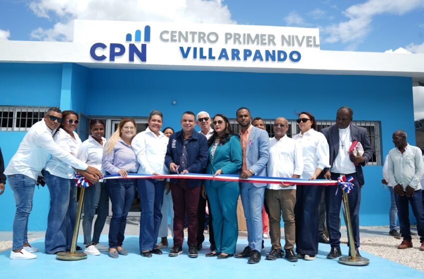  Tras 42 años de espera, director SNS entrega remozado y equipado CPN Villarpando en Azua