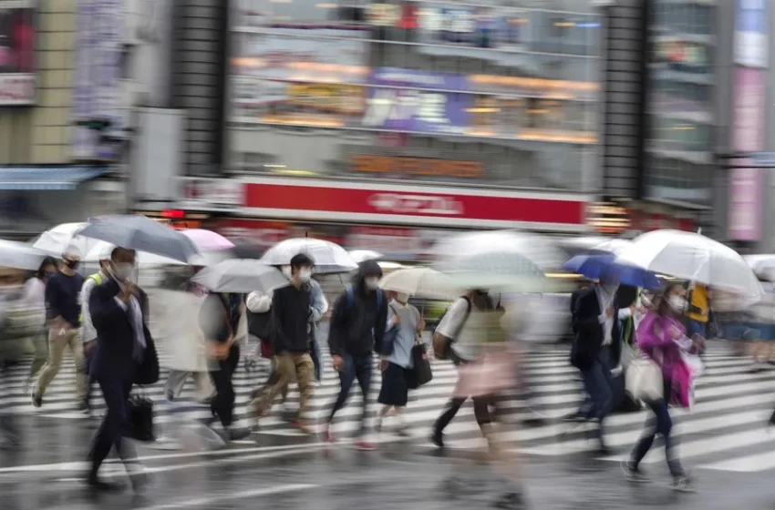  El desempleo en Japón se elevó al 2,5 % en agosto